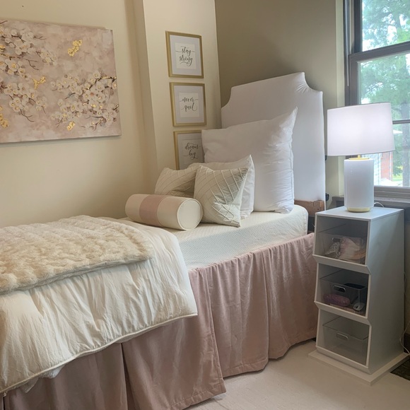 Elegant Cream and Pink Bedding Set